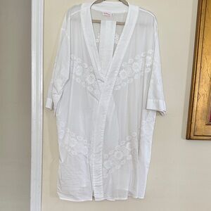 La Cera Boutique Embroidered White Cotton Kimono Robe, XL